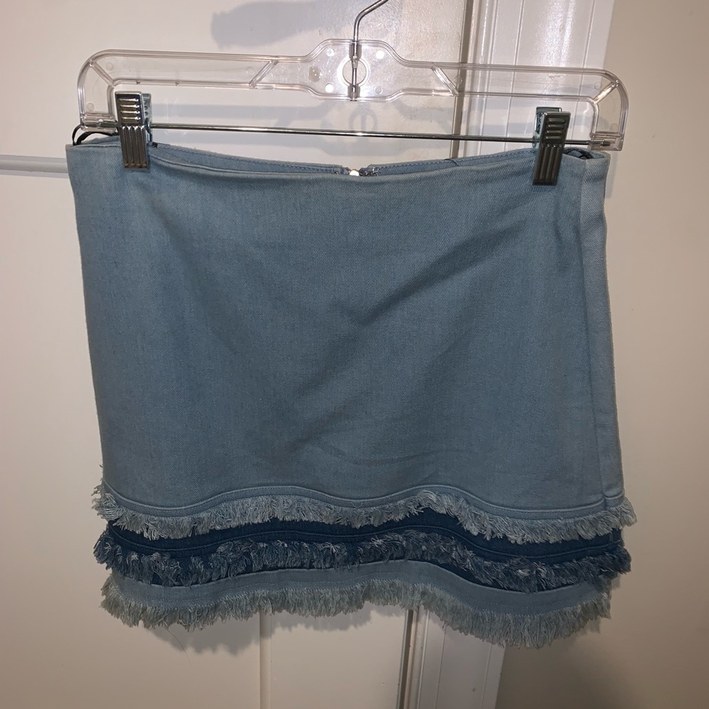 Lulus ruffled denim skirt